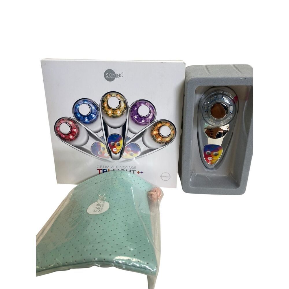Optimizer Voyage Tri-light++ in Silver by Skin Inc